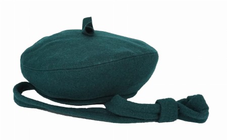 beret zuchowy ciemnozielony.jpg